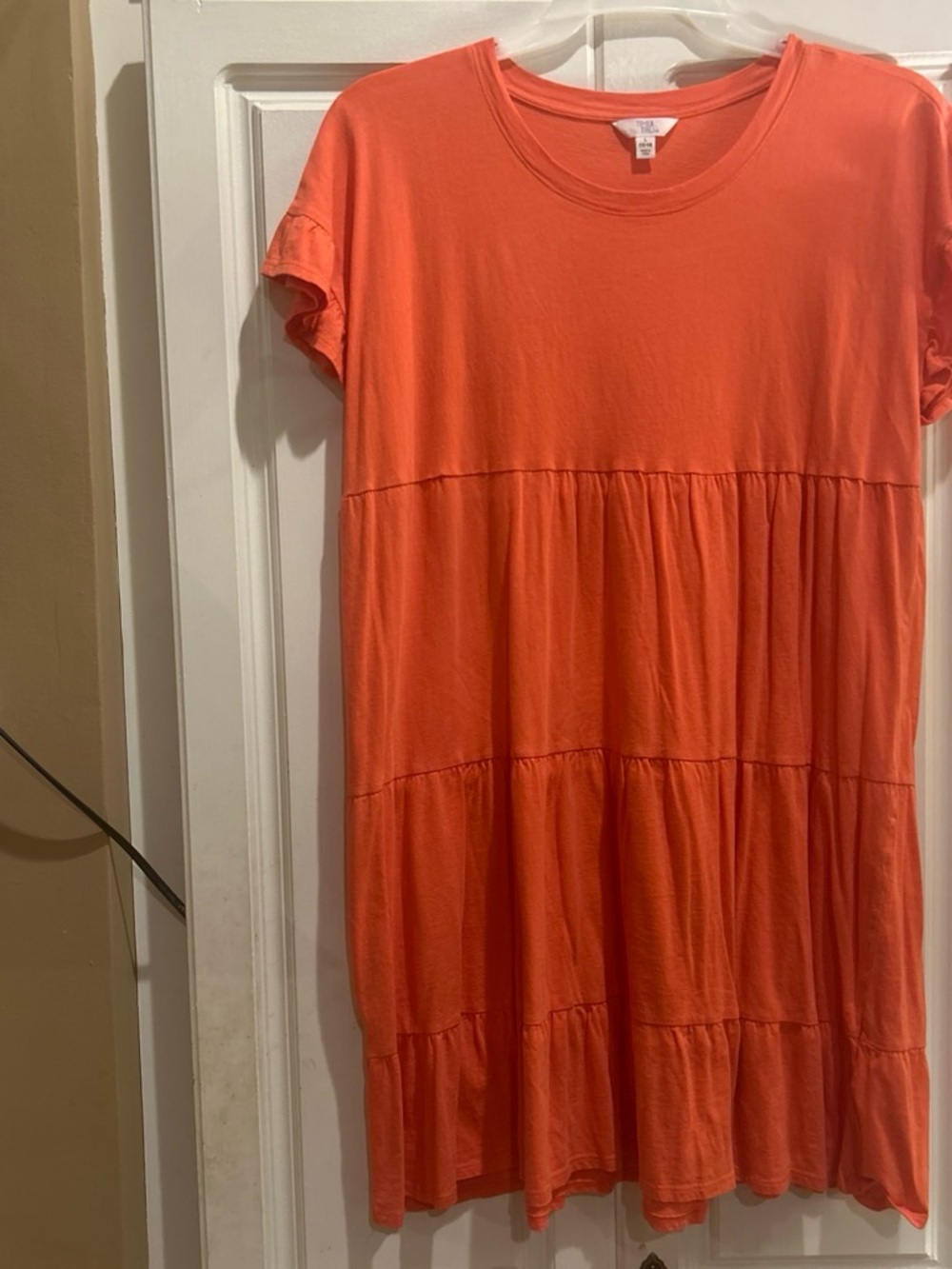 Time and Tru Coral Tiered Short Sleeve Midi Dress